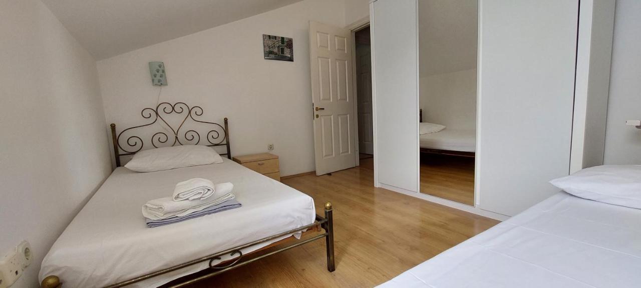 Apartment Sunce Kaštela 外观 照片