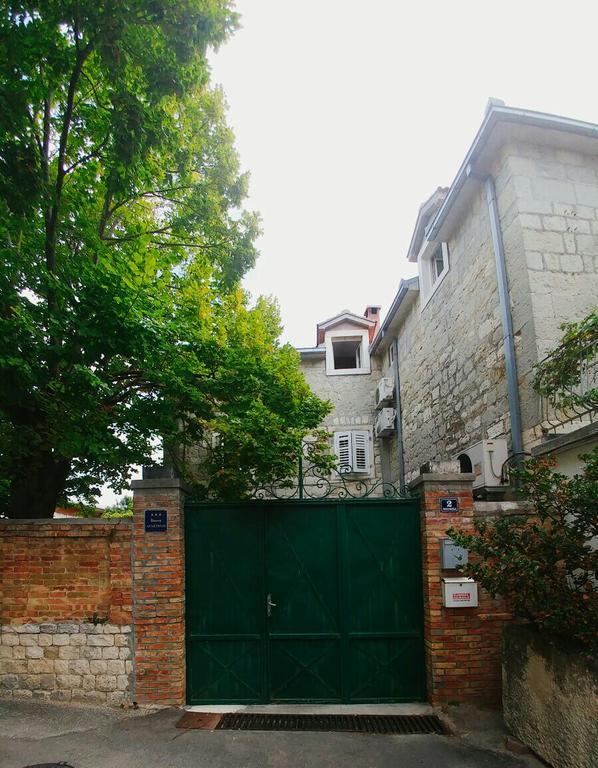 Apartment Sunce Kaštela 外观 照片